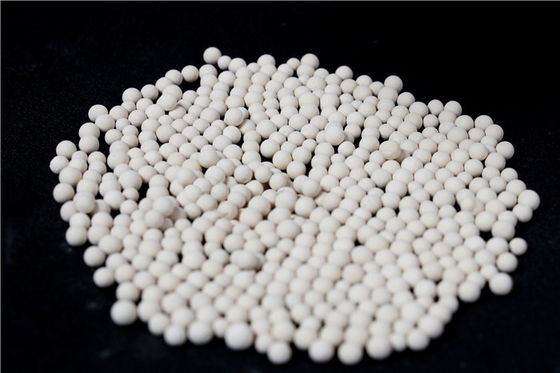 الصناعية 4 × 8 شبكة 4.8mm 13X المواد المنخل الجزيئي